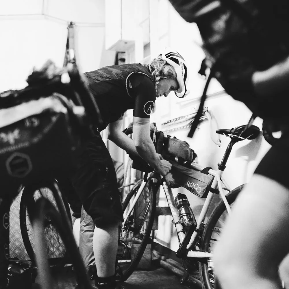 Apidura Expedition Tall Frame Pack