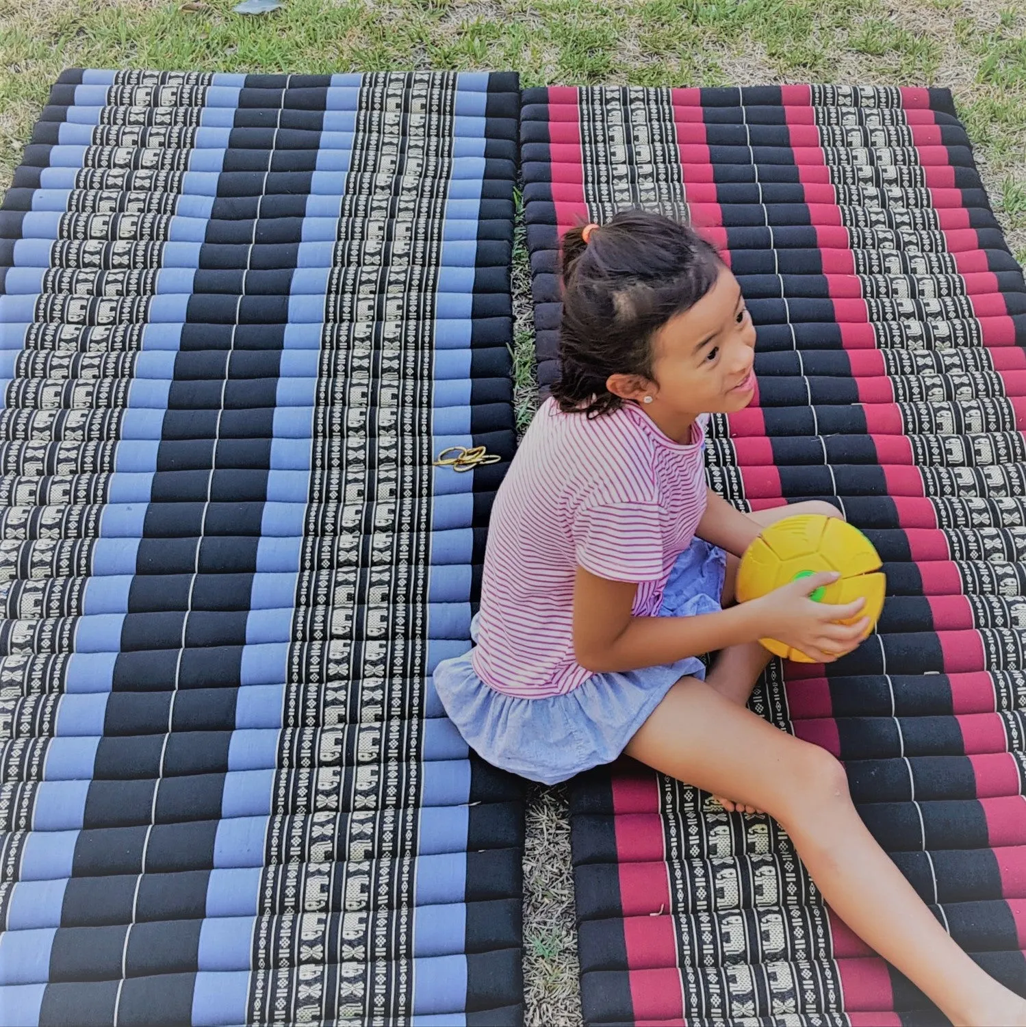 Thai kapok cushion Day bed Portable Roll Up Mattress Foldout Mat Red/Green or Blue , Red Thai handmade Kapok